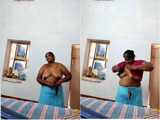 Today Exclusive- Mallu Aunty Wearing Cloths
