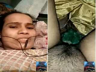 Today Exclusive-village Girl Showing Her Pussy On video Call
