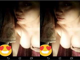 Today Exclusive- Cute Indo Girl Showing Her Boobs on video Call Part 2