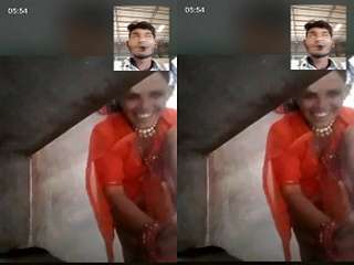 Today Exclusive- Desi Bhabhi enjoying With Dewar On Video Call