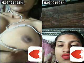 Today Exclusive- Crazy Desi Girl Showing her Boobs and Pussy On Video Call part 2