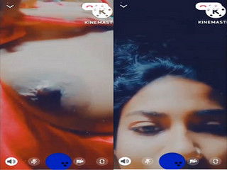 Today Exclusive- Horny Desi Bhabhi Shows Her Boobs on VC Part 3