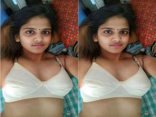 Today Exclusive – Sexy Desi Girl Sucking Lover Dick