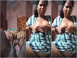 Desi Bhabhi Shows Her Boobs and Pussy Part 2