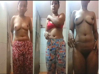 Desi Mallu Girl Shows Nude Body Part 5