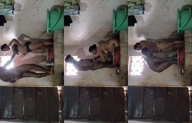Desi Boudi Bathing and Fucking Part 1