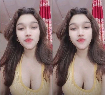 Sexy Horny Babe Pressing Boobs And Fingering 4 Clip